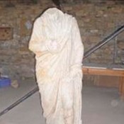 Headless statues unearthed in Aphrodisias excavations