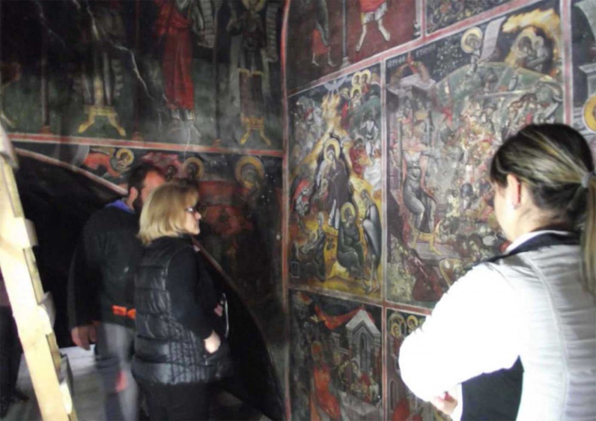 Restoration of the frescos at the church of Aghios Dimitrios have been completed.