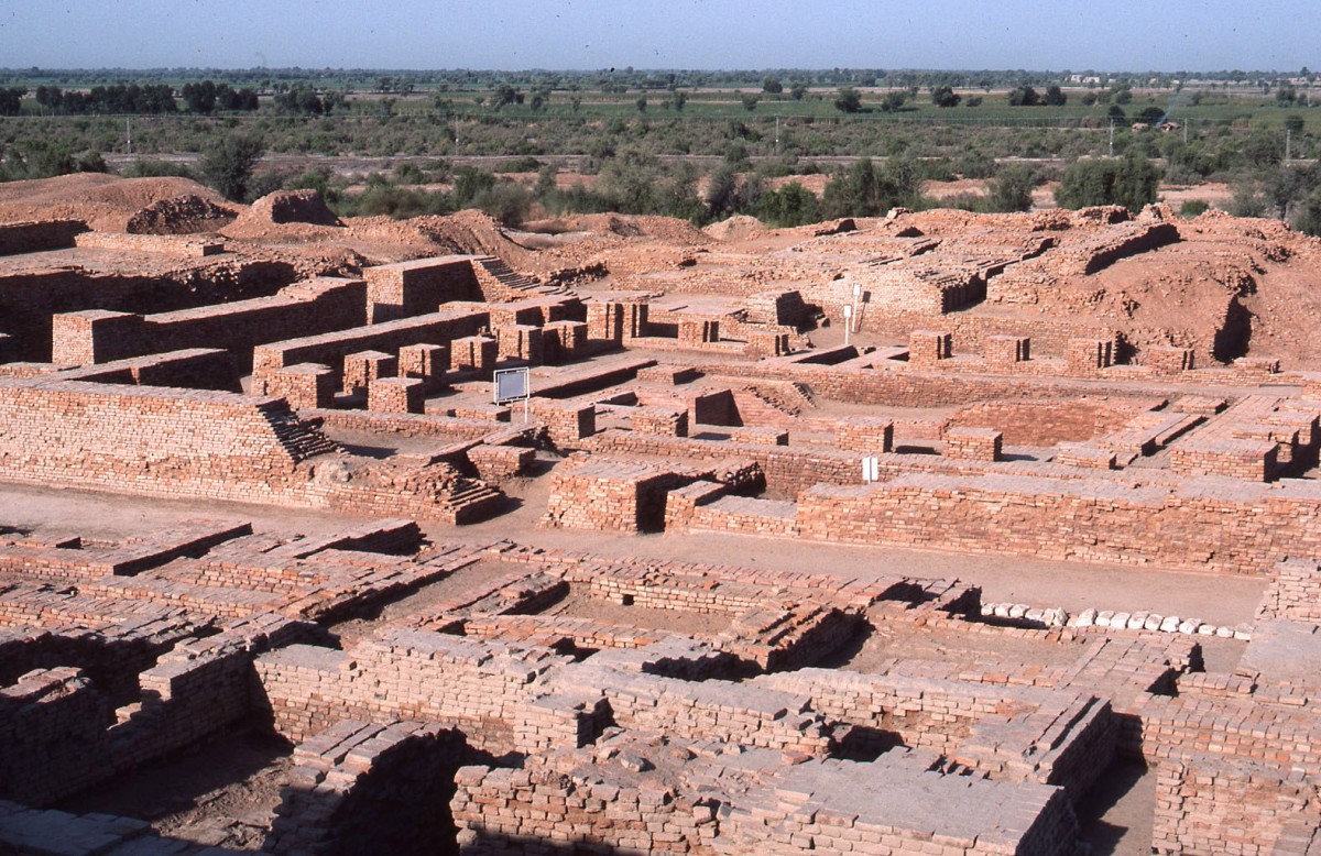 Mohenjo Daro in Pakistan (c. 2600 BC). 