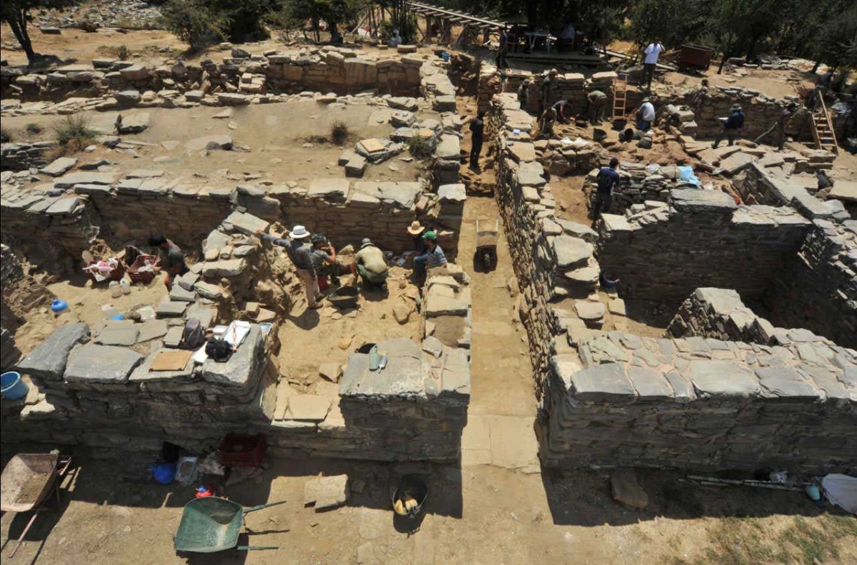 Excavations at Zominthos.