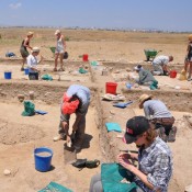 Luxury Textiles and Extraction of Copper from Cypriot Bronze Age City