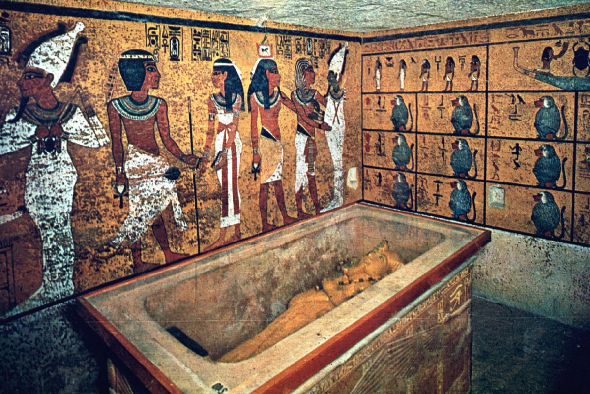 The original burial chamber of the tomb of Tutankhamun. Luxor, Egypt