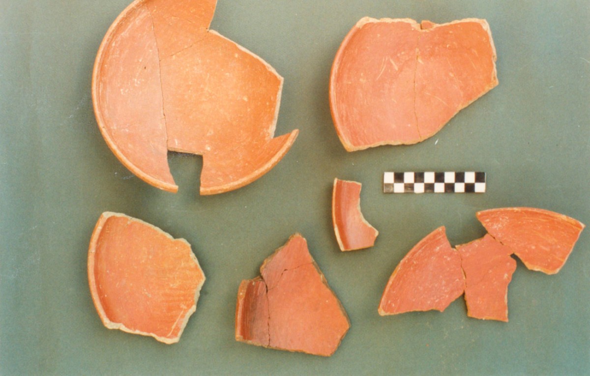 Fig. 24. Typical bowls of the Early Bronze Age (Trench 2).