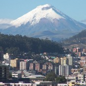 Building from 2200 BC found in Quito