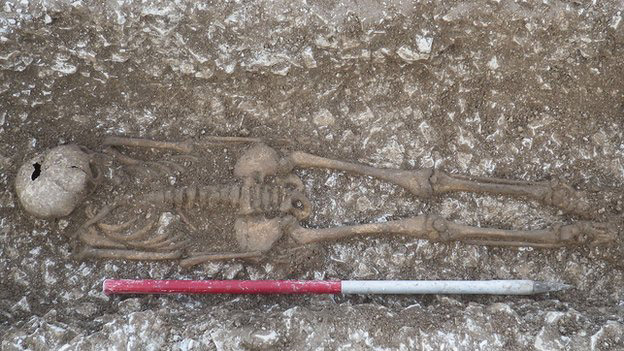 The Footless Female: an Iron Age mustery