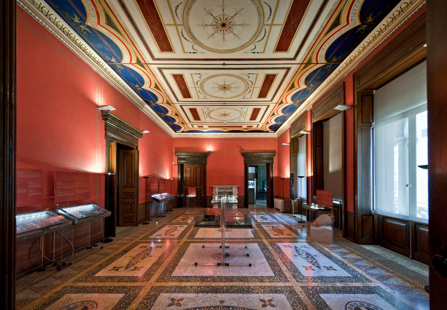 Mines, Metals and Money in Attica and the Ancient World