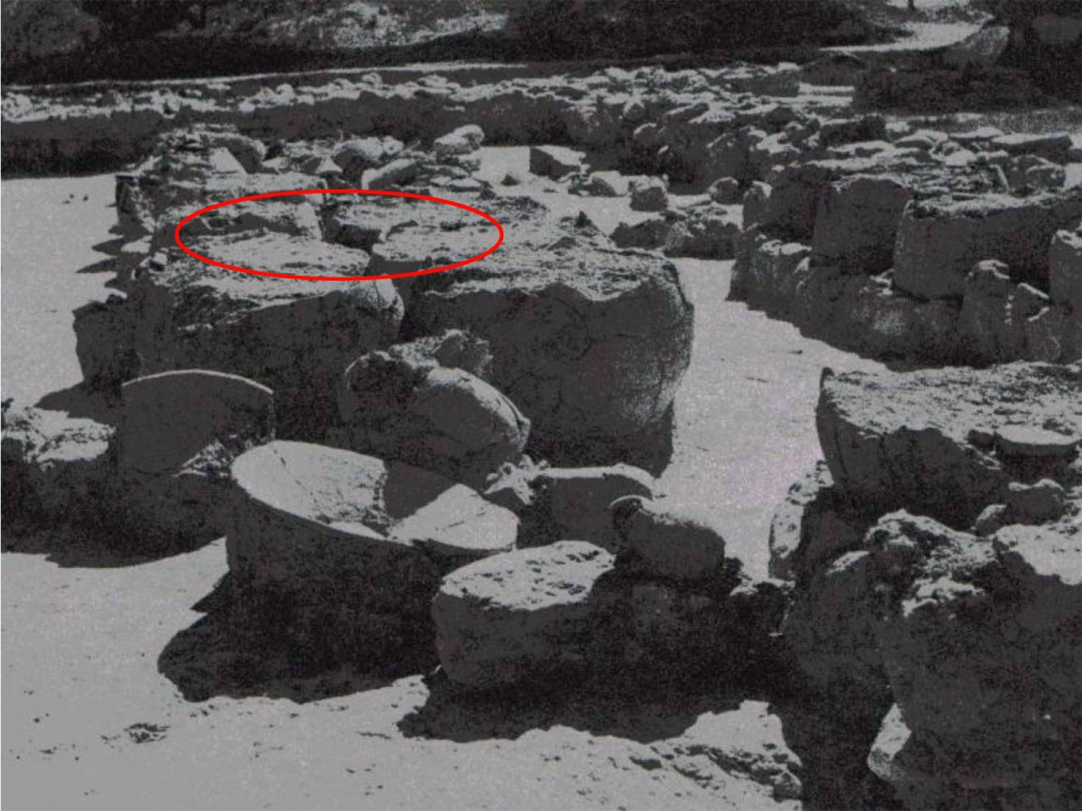 Fig. 3.  The wine magazine of Nestor’s Palace from the souhwest (in 1958).The main room with the pithoi, on which is marked the location of the metal pole of the new protection shelter (Carl W. Blegen, The Palace of Nestor at Pylos I, 1966, Fig. 256).