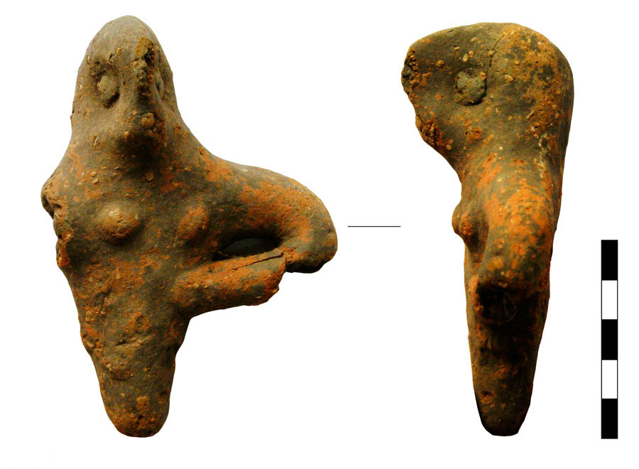 Fig. 1. Human head and upper torso. Vrysinas’s Peak Sanctuary (C. Davaras, exc. 1972-73); S(tudy) N(umber) 1658.