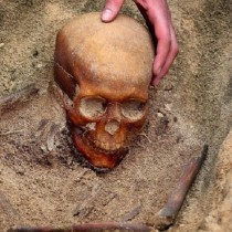 Expedition reveals new Batavia burial site