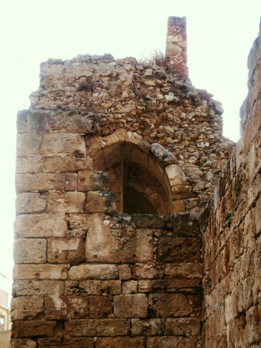 Fig.5. Chania, Venetian interventions on the Proto-Byzantine walls.