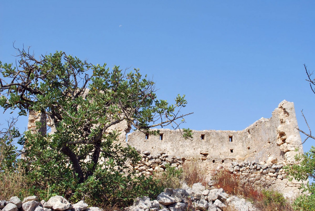 Fig. 13. The kule in Kalonychti, Rethymnon (photo: K. Giapitsoglou).