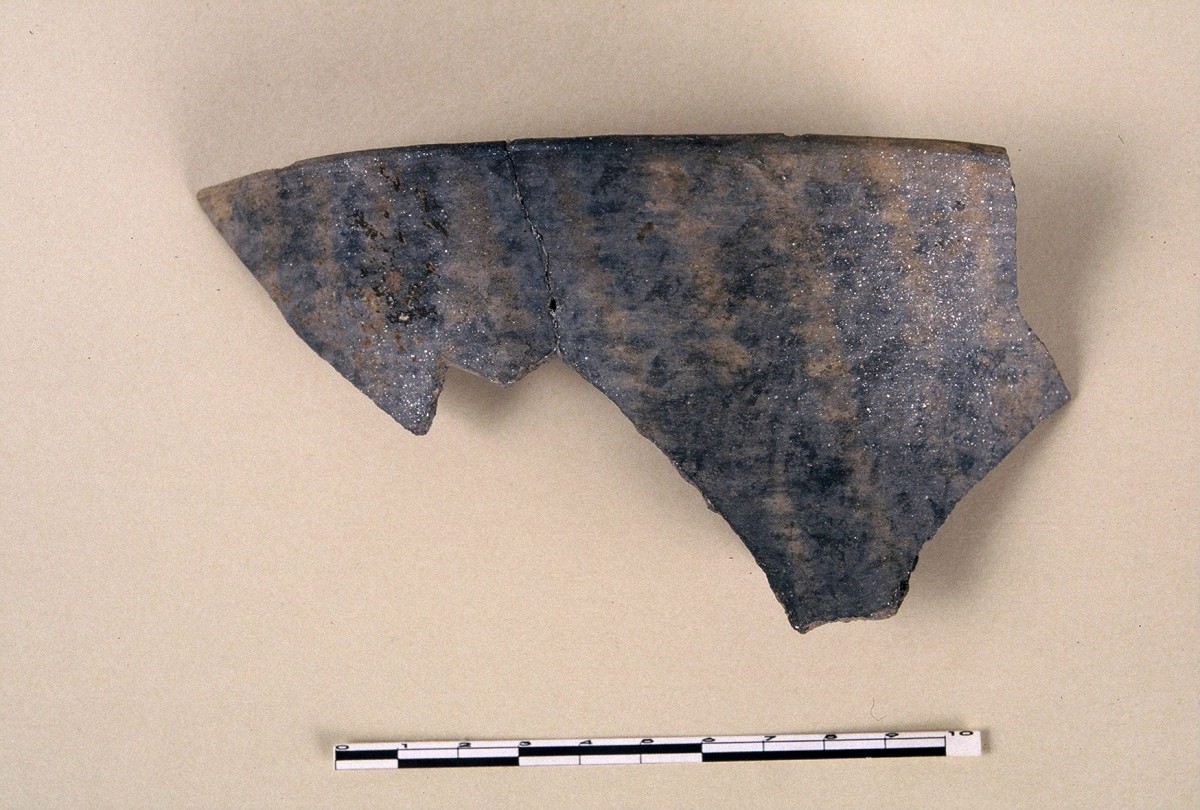 Fig. 20. Proto grey pottery fragment from the end of the Middle Neolithic. 