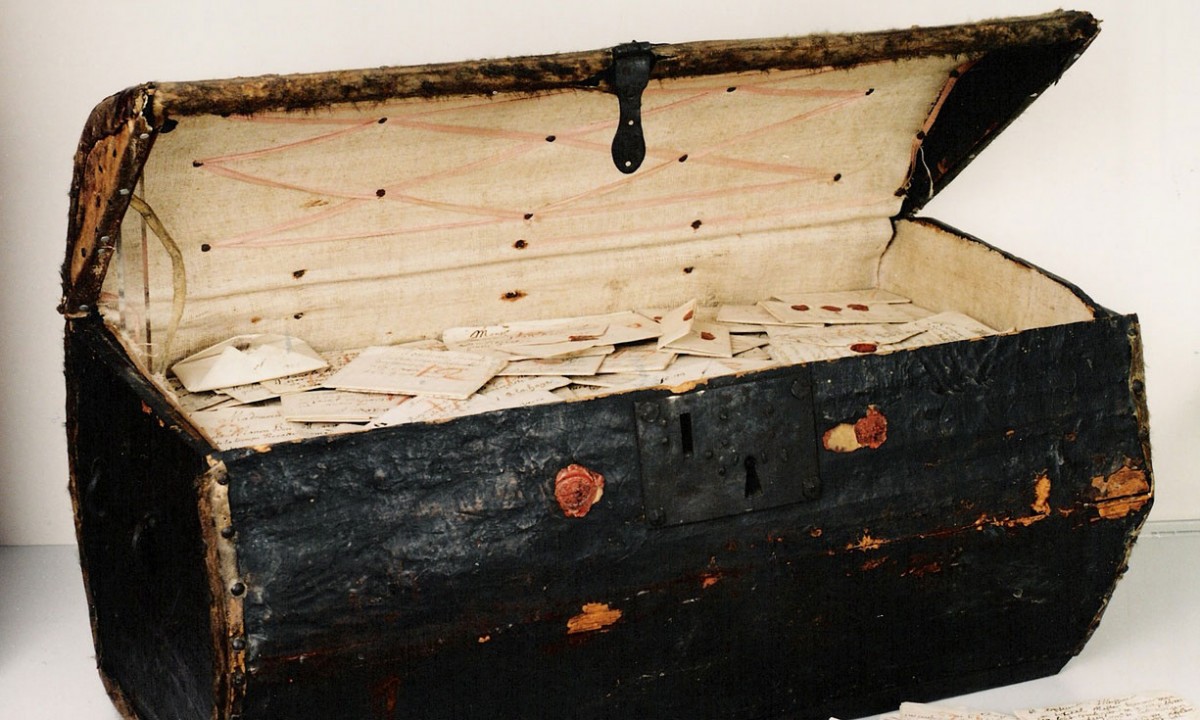 The trunk in which the letters were kept
Photo Credit: Hague Museum for Communication.