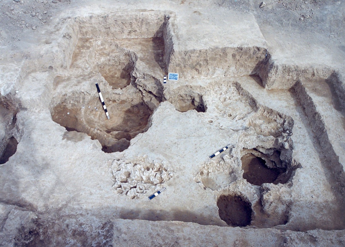 Fig. 4. Deposition pits on the North Eastern limits of the Neolithic settlement of Toumba Kremastis Koiladas.