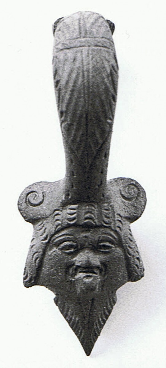 Fig. 9. Bronze handle figuring Silenus from Sedeinga (V. Francigny).