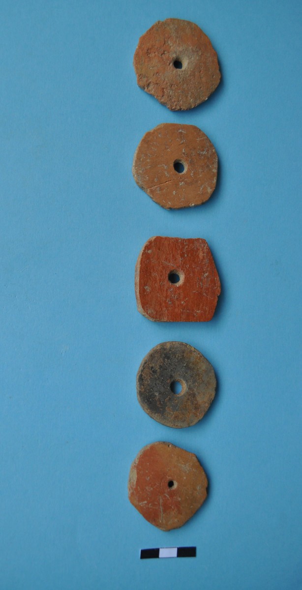 Fig. 6. Rounded shells with hole in the middle – spindle whorls.