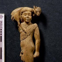 Egyptian Embassy in Germany receives an ivory statuette