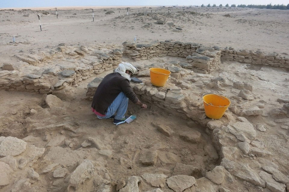 Abdulla Al Kaabi, who discovered the remains, at work on site on Marawah. Photo Credit: Abu Dhabi TCA/The National UAE.