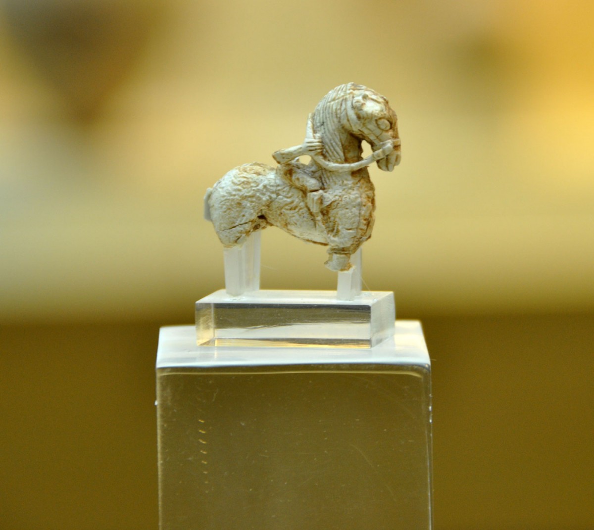 Fig. 14. Ivory figurine of a horse and his rider. Mid-7th c. BC Emporio (Harbour Sanctuary).