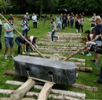 An experiment might explain the transport of Stonehenge blocks