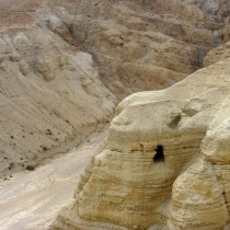 A national plan to excavate the Judean Desert caves