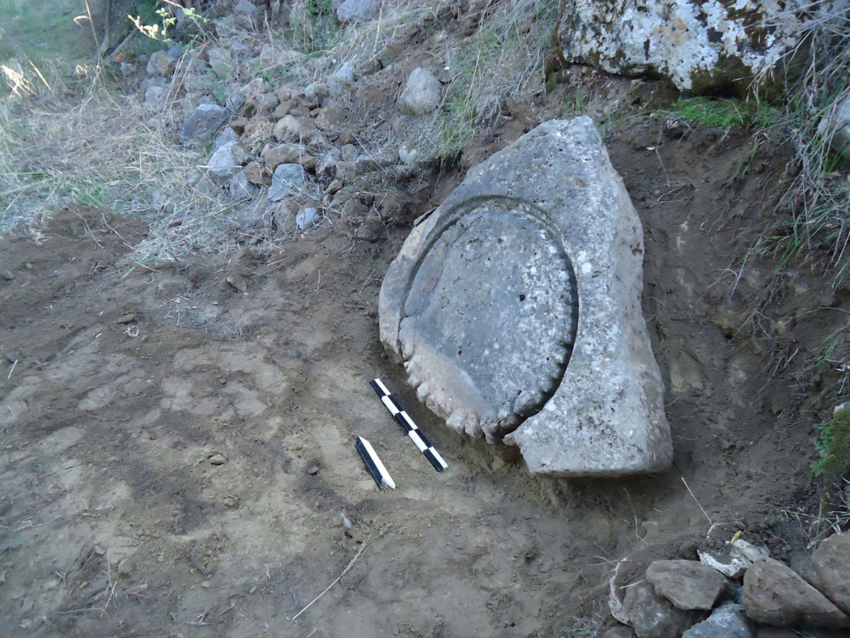 Fig. 9. “Hellenikon Monastery” in Thouria. Property of I. Filiopoulou. View of base for compression of olives.