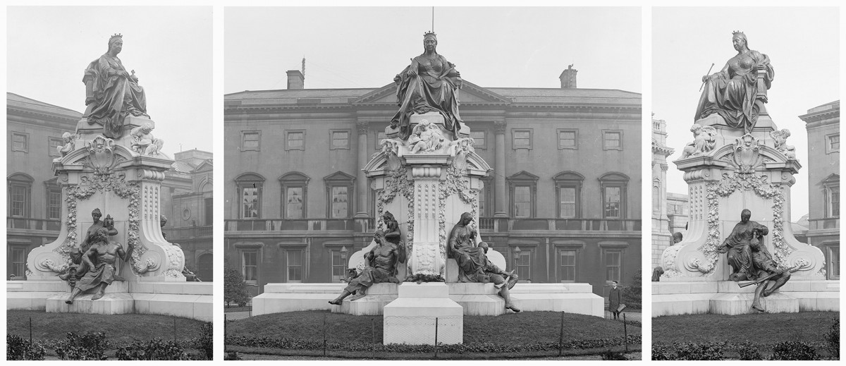 Public sculpture that illustrates a colonial regime