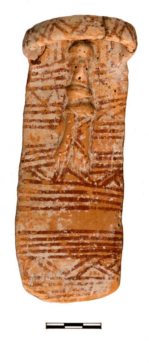 The figurine dates to the Middle Bronze Age (2000–1650 BC) and it represents an infant in a cradle.
