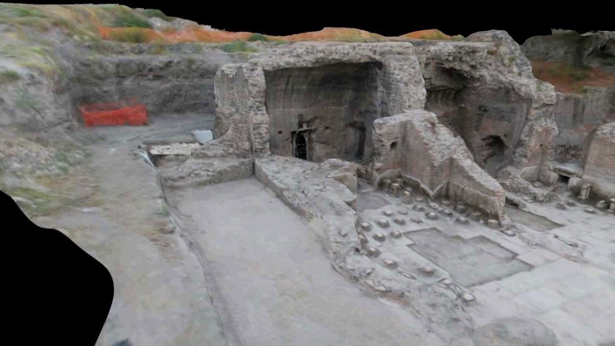 Research scholarship on the “dark side” of Vesuvius