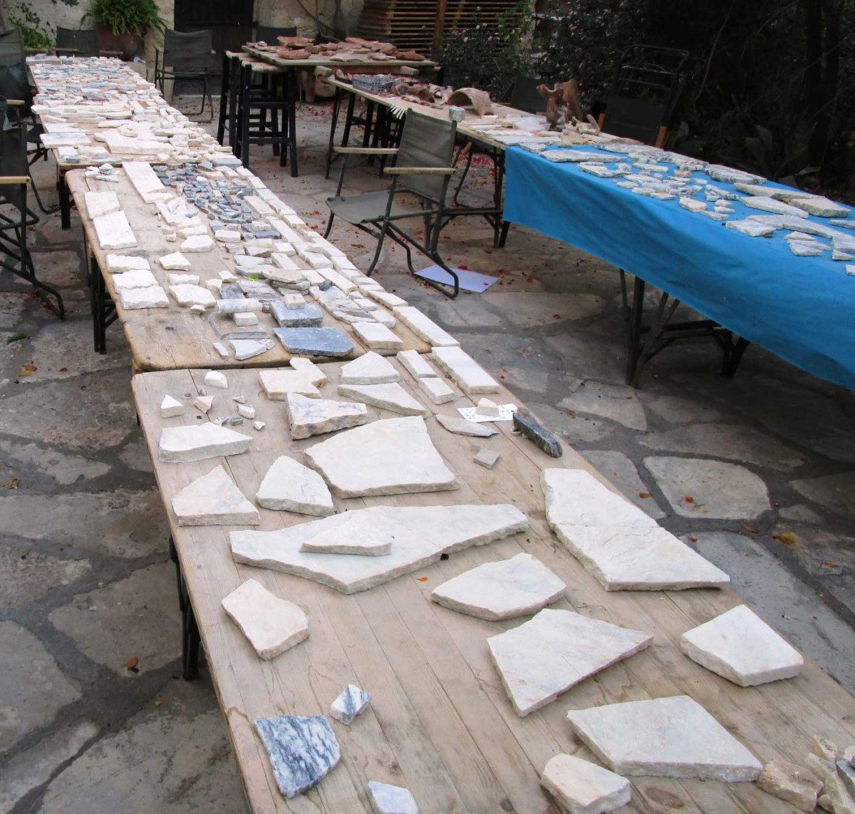 Ancient Kourion: Pieces of marble from marble paneling. 