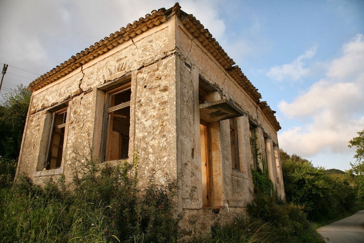 Fig. 6. View of building from the south west.