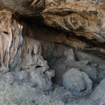 Middle Stone Age ochre processing tools reveal cultural and behavioural complexity