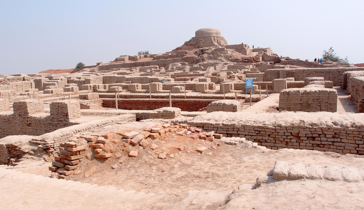 The Indus Civilization  provides a unique opportunity to understand how an ancient society coped with diverse and varied ecologies and change in the fundamental and underlying environmental parameters.