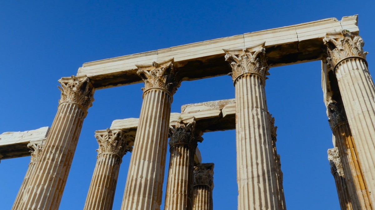 In 131/2 AD, in a magnificent ceremony, Hadrian inaugurated the temple of the god in the ancient Sanctuary of Olympian Zeus.
