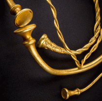 Iron Age gold hoard found by metal detectorists