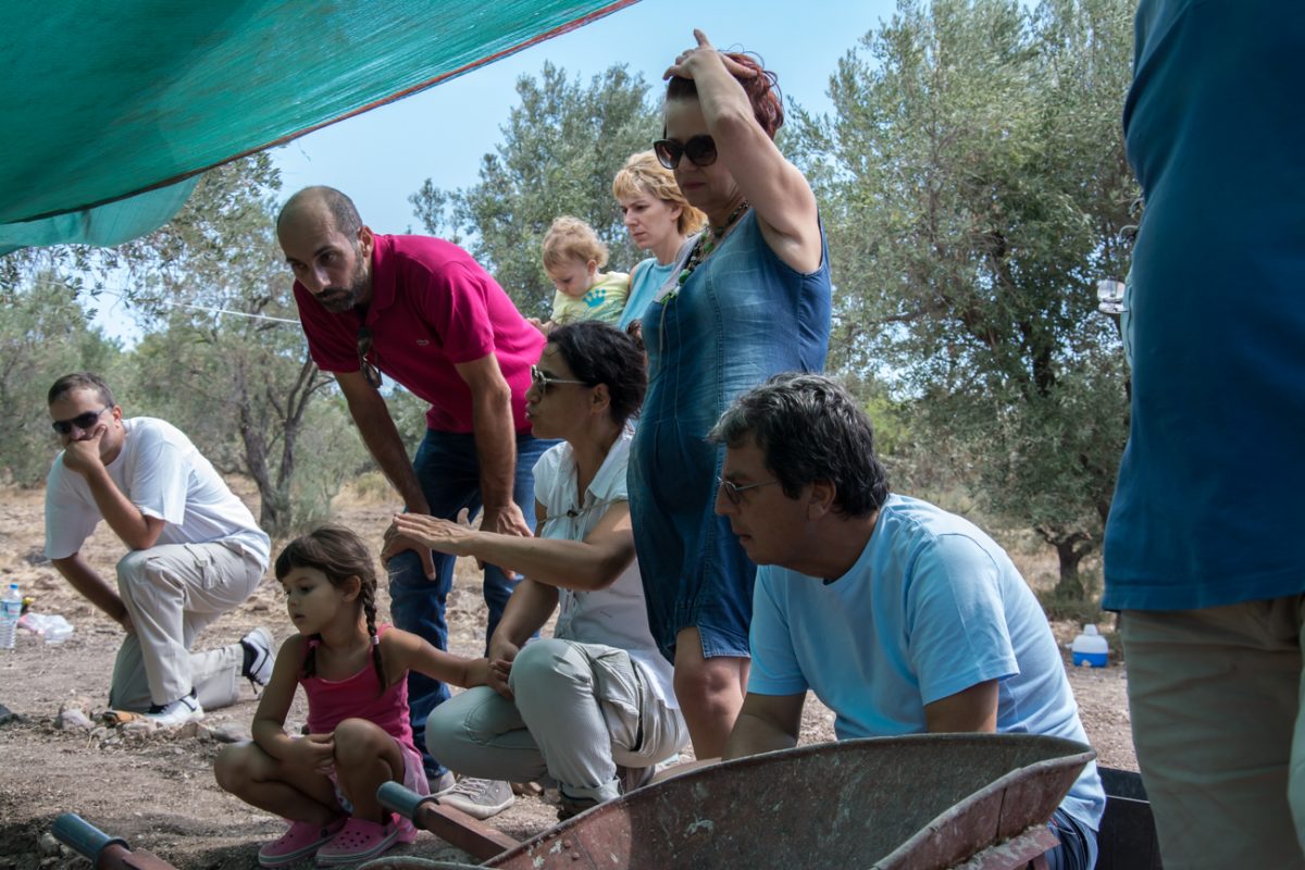 Fig. 16. Talking to visitors at the excavation of Rodafnidia about the Palaeolithic heritage of Lesbos and its contribution to the narrative of Europe’s early history.