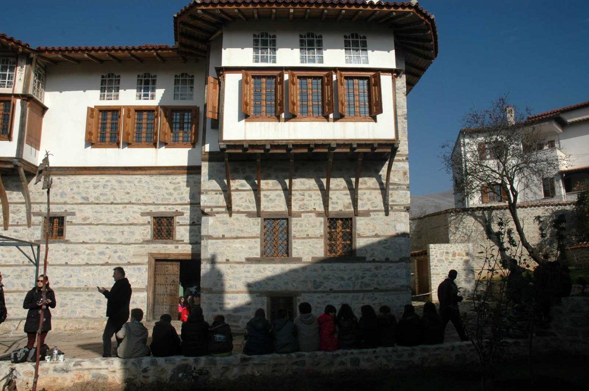 The Poulko Mansion in the Gerania quarter, Siatista. According to the inscription over the entrance, its construction began in 1752.