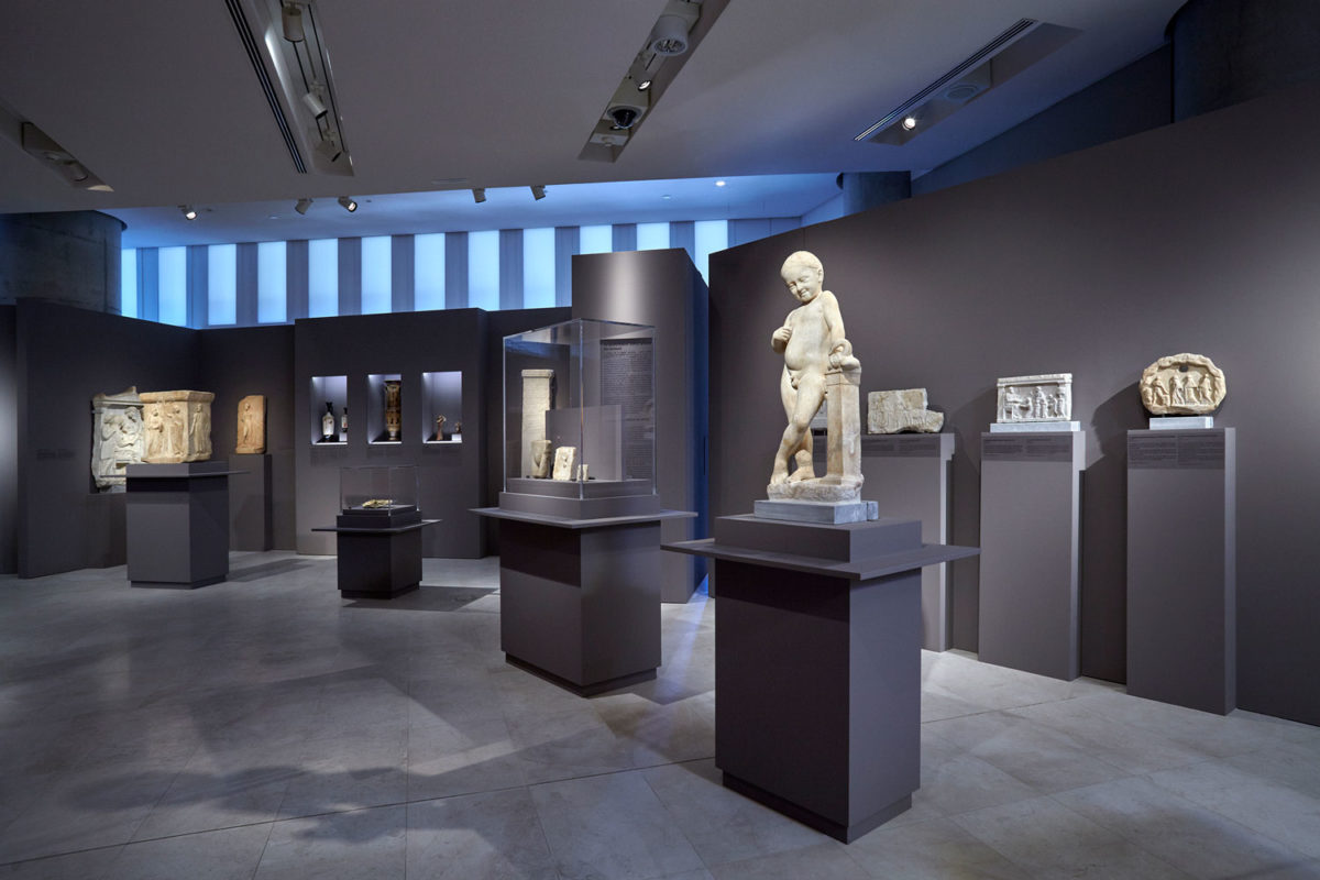View of the exhibition ‘εmotions’, co-organized by the Acropolis Museum and the Onassis Foundation. Photographed by Giorgos Vitsaropoulos.