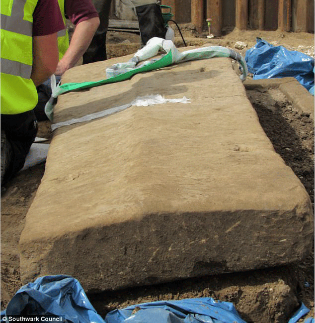 Strict rules on Roman burials, which had to be outside of town walls, meant the location was a prime spot for historical finds. Photo Credit: Southwark Council/Daily Mail.