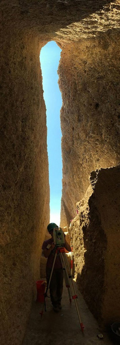 Prosilio chamber tomb. Recording the dromos which led to the tomb. Photo credit: Giannis Galanakis. 