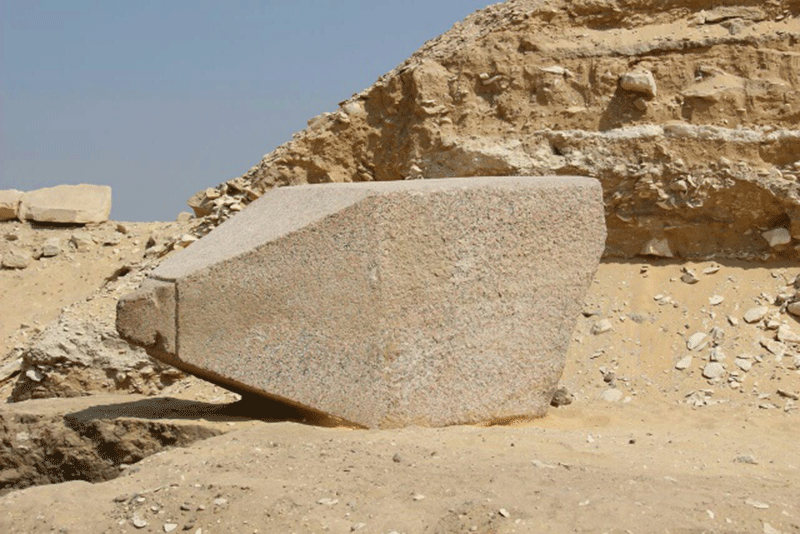 The newly discovered obelisk. Photo Credit: Ahram Online.