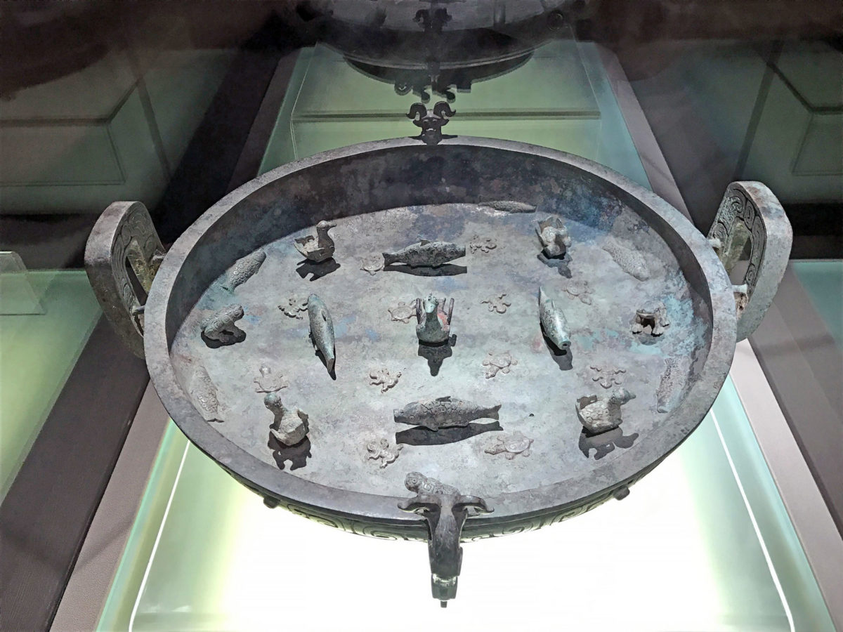 Bronze ritual basin. Credit: Zhang Xudong Shanghai Museum 