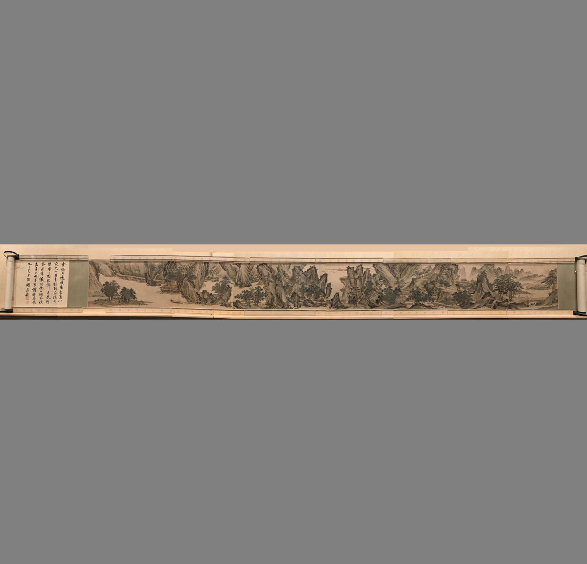 Painted paper scroll. Credit: Zhang Xudong Shanghai Museum