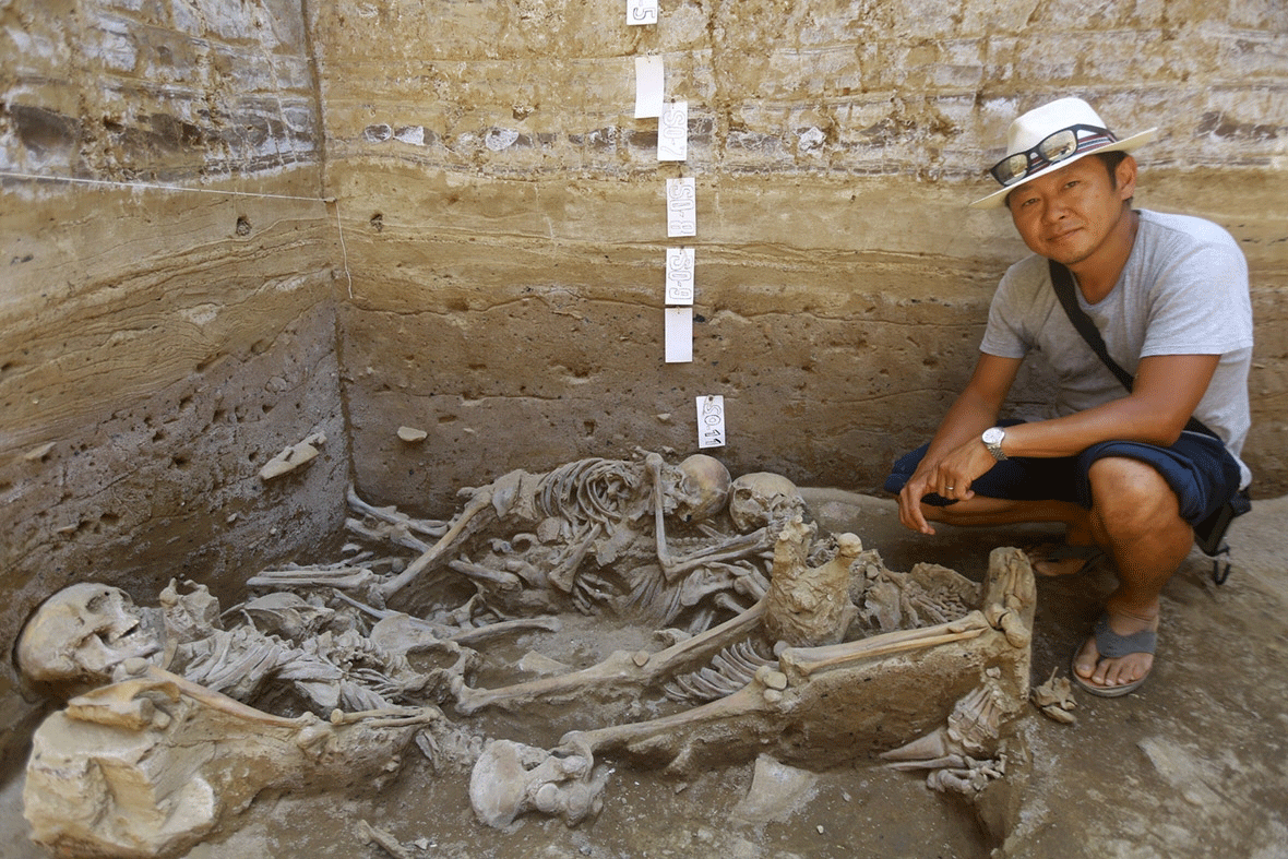 Archaeologist Go Matsumoto works at Huaca de la Cruz in the Pomac Forest Historic Santcuary, in Lambayeque Peru. Photo Credit: Pierre Cobos/Reuters/IB Times.
