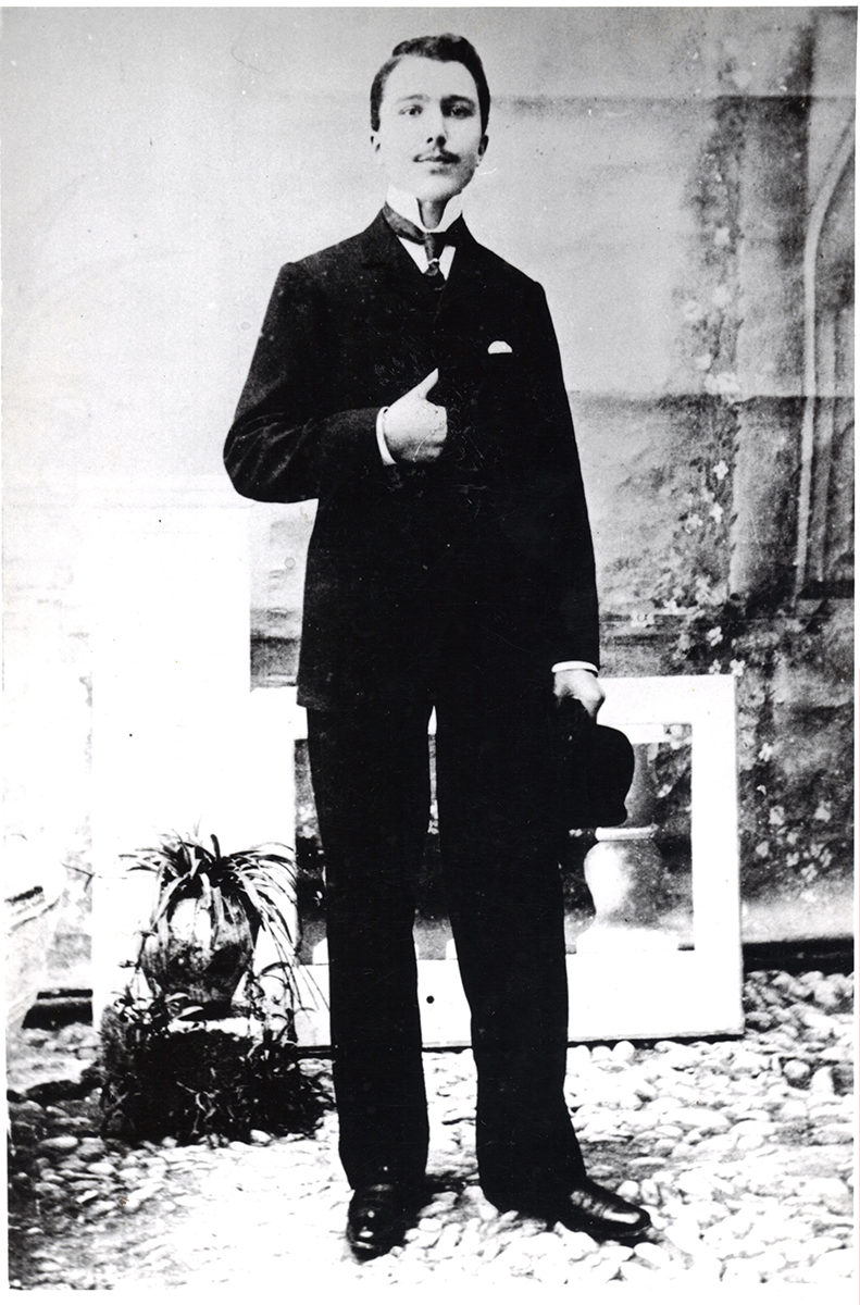 Nikos Kazantzakis, first-year student in Athens, 1902.