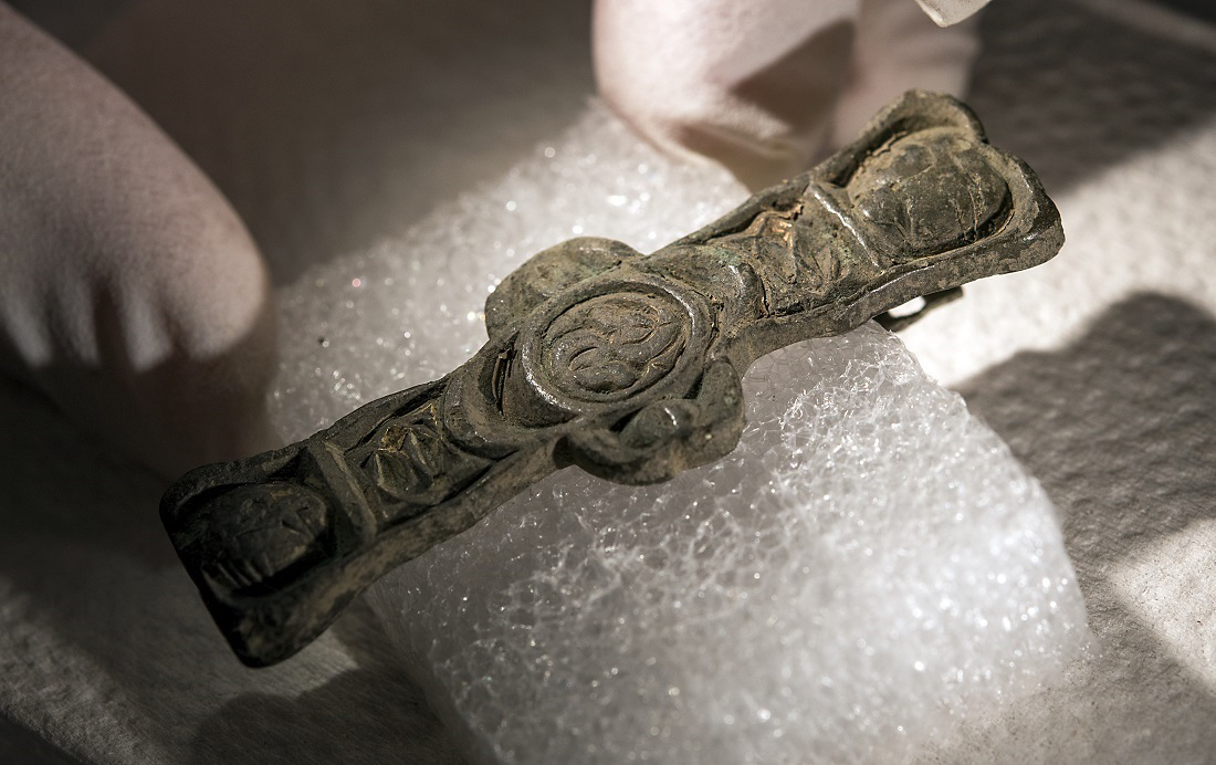 The find, now being conserved, shows fine tooling and evidence that the fitting was gilded. Photo: Åge Hojem, NTNU University Museum