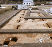 Ancient banquet hall found in temple compound in Japan
