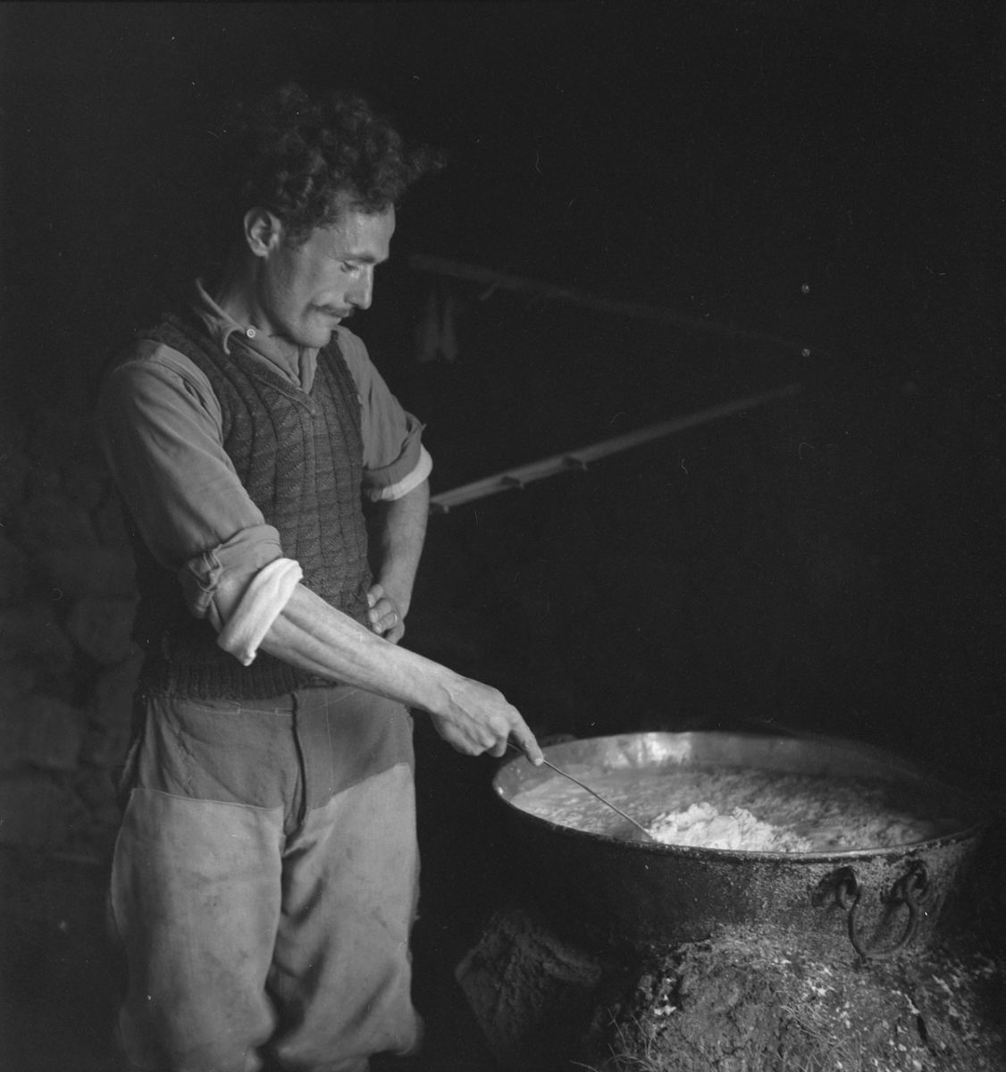 Joan Leigh Fermor,
Untitled. National  Library of Scotland, Joan Leigh Fermor Photographic Collection, Edinburgh
© Joan Leigh Fermor Estate
