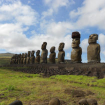 Easter Islanders used rope, ramps to put giant hats on famous statues