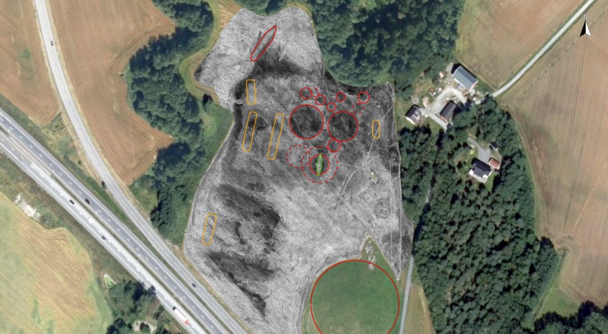 The ship burial forms part of a larger mound cemetery and settlement site from the Iron Age next to the monumental Jell Mound. Illustration: Lars Gustavsen, NIKU